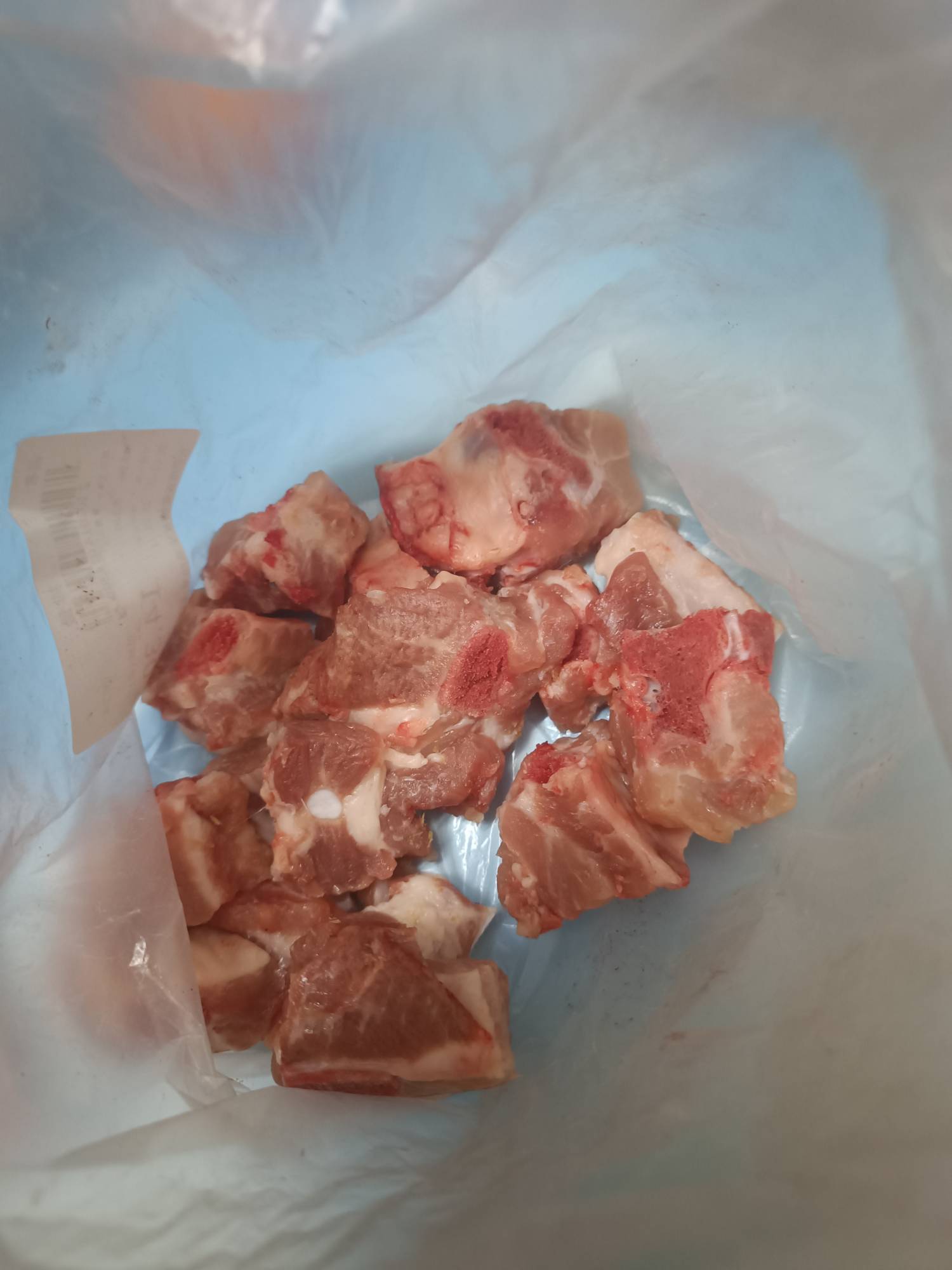 今天大量老哥破百中午都吃些什么好东西呢

17 / 作者:我没布鞋 / 