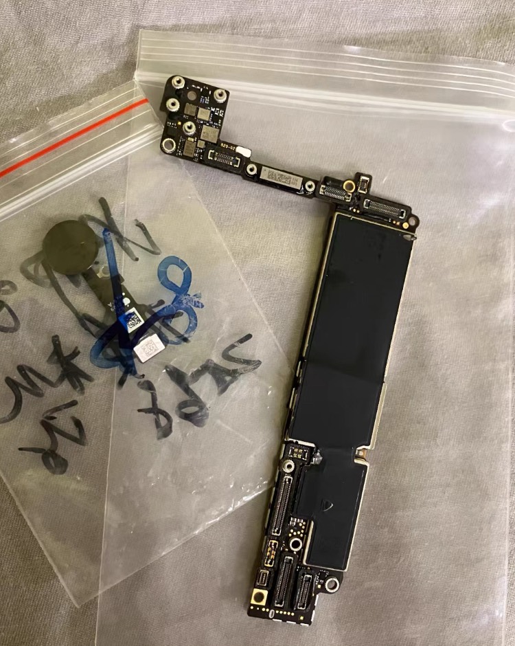 王者开全高 这单版A15 也得烫






46 / 作者:小熊科技 / 