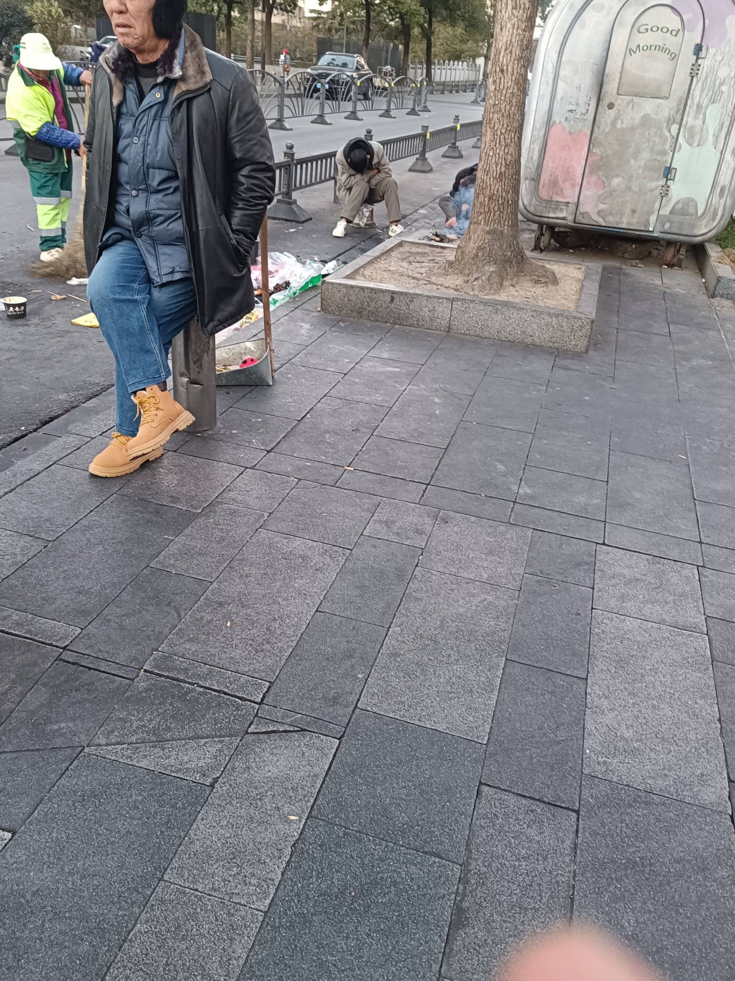 .园这个地方真神奇

41 / 作者:大长虫虫 / 