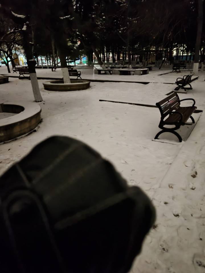 今天不咋冷，一会找个kfc看广告然后买泡面，美滋滋啊老哥们


13 / 作者:番茄炒土豆 / 