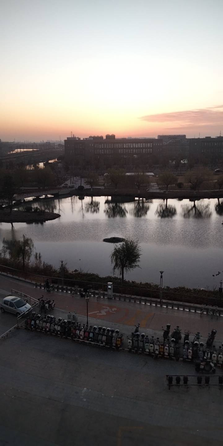 起来找工作去了

62 / 作者:宁波躺平老哥 / 