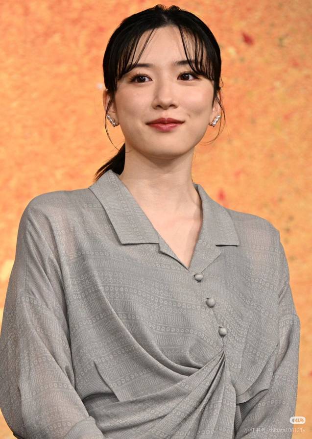 明天又是你们逆战社区的狂欢，人人几十上百Q币，其他人只能搞个几十块钱吃个饭

68 / 作者:理理理66 / 