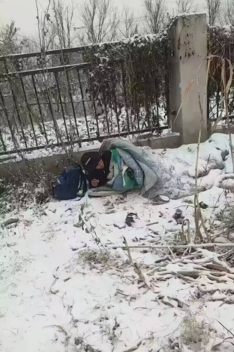 羊毛区老哥都不欠网贷吗，都不负债？年底各种催快扛不住了

97 / 作者:几把毛都没有绝望了 / 