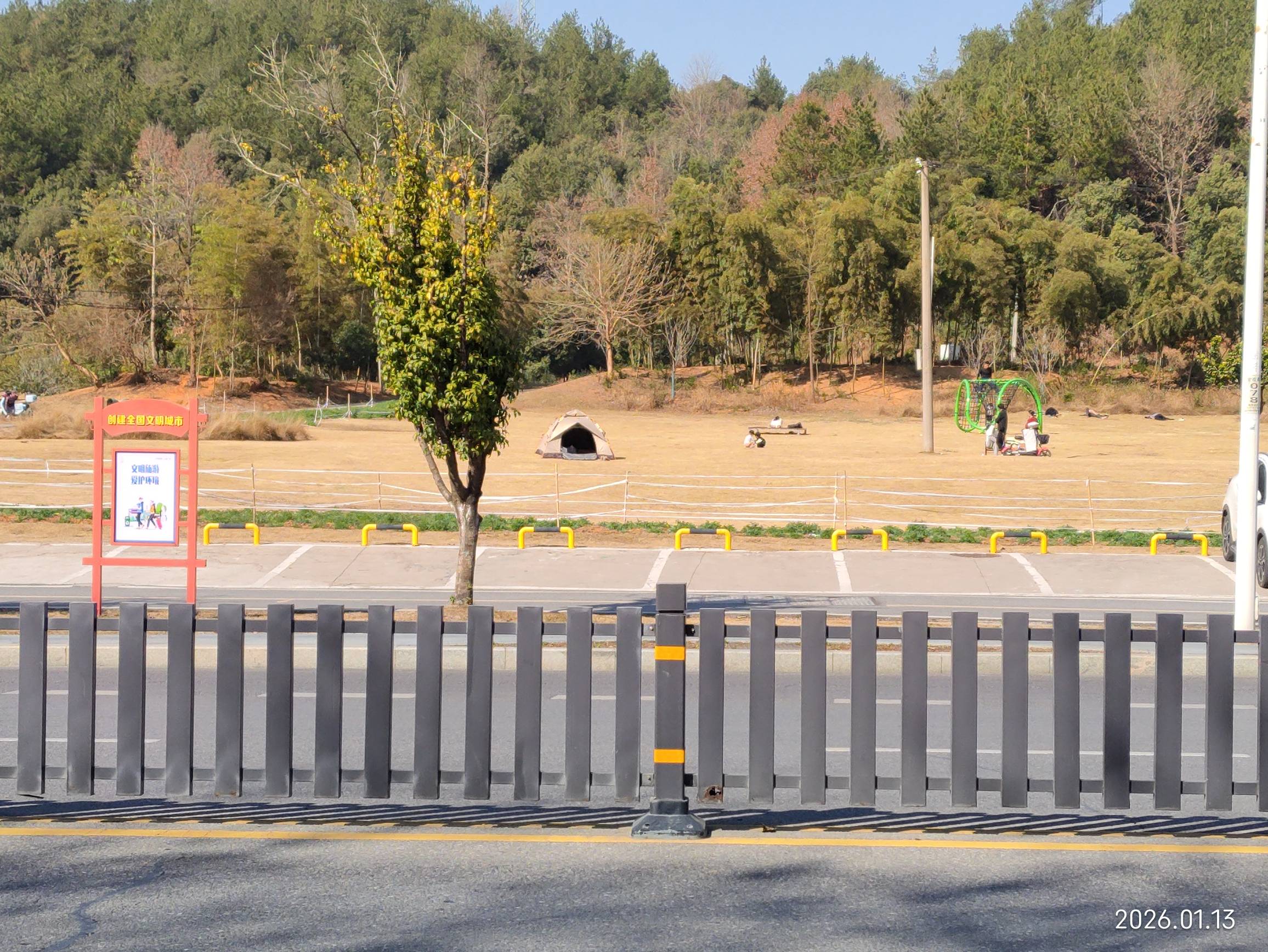 快过年了，老哥们别天天鲁毛了，出来晒晒太阳，我天天在酒店躺着都躺不住，多好的太阳78 / 作者:红菜苔 / 