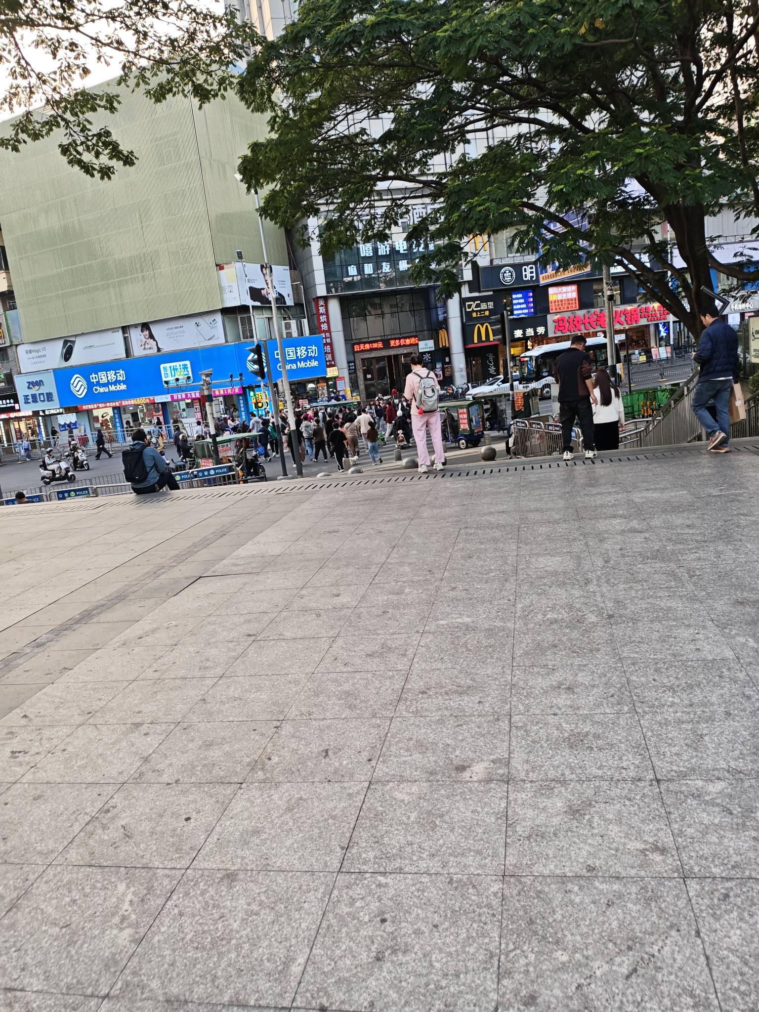 回家了兄弟们



79 / 作者:梦回大唐做王爷 / 