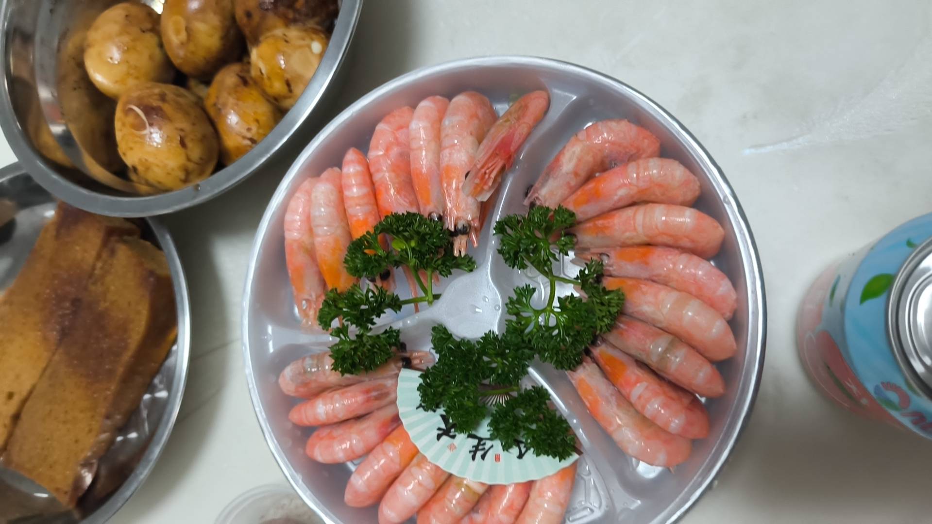 愿大家岁岁常欢愉，万事皆胜意！



67 / 作者:Lee， / 