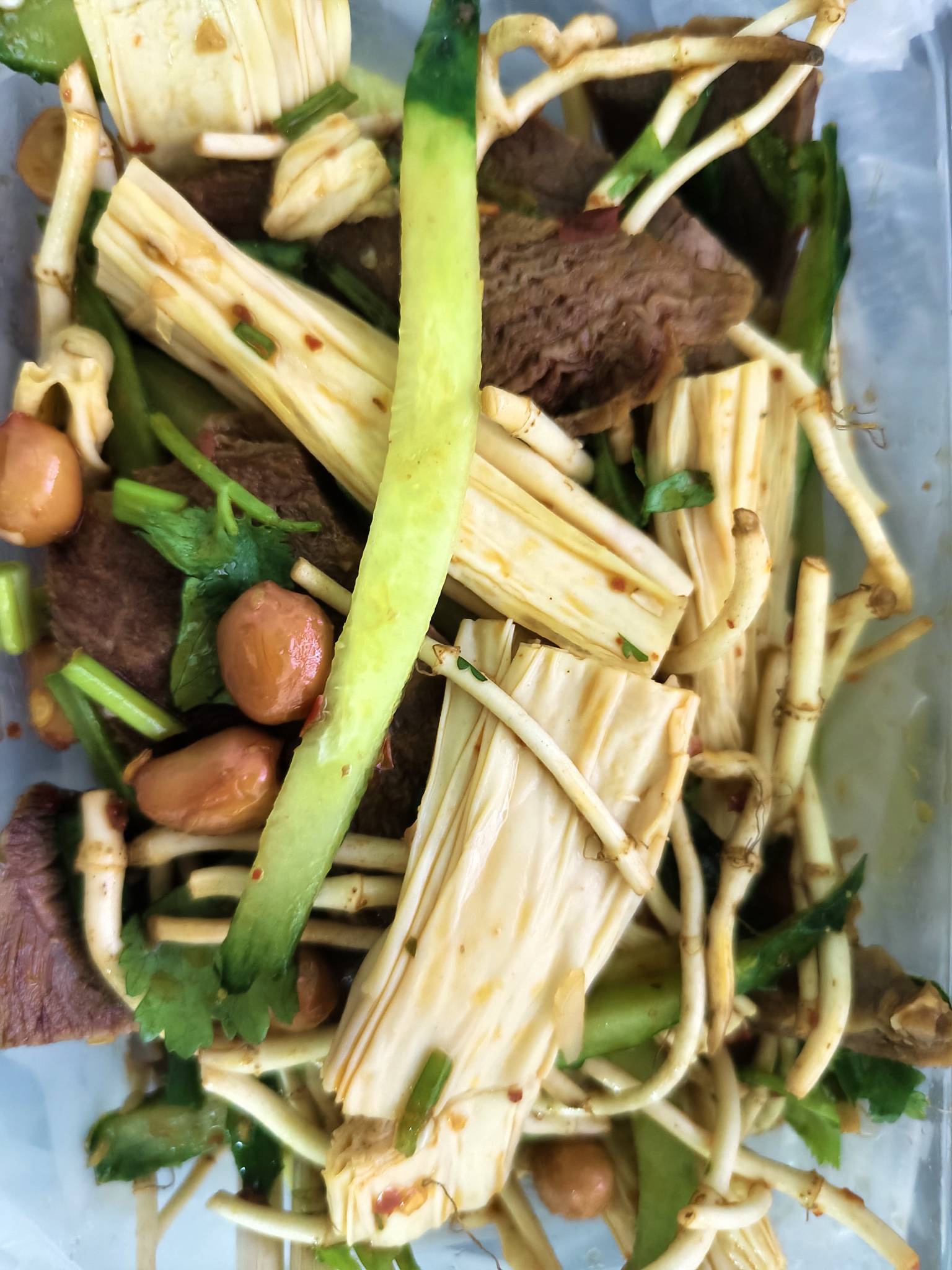 折耳根真得劲爽吃

33 / 作者:功德圆满 / 