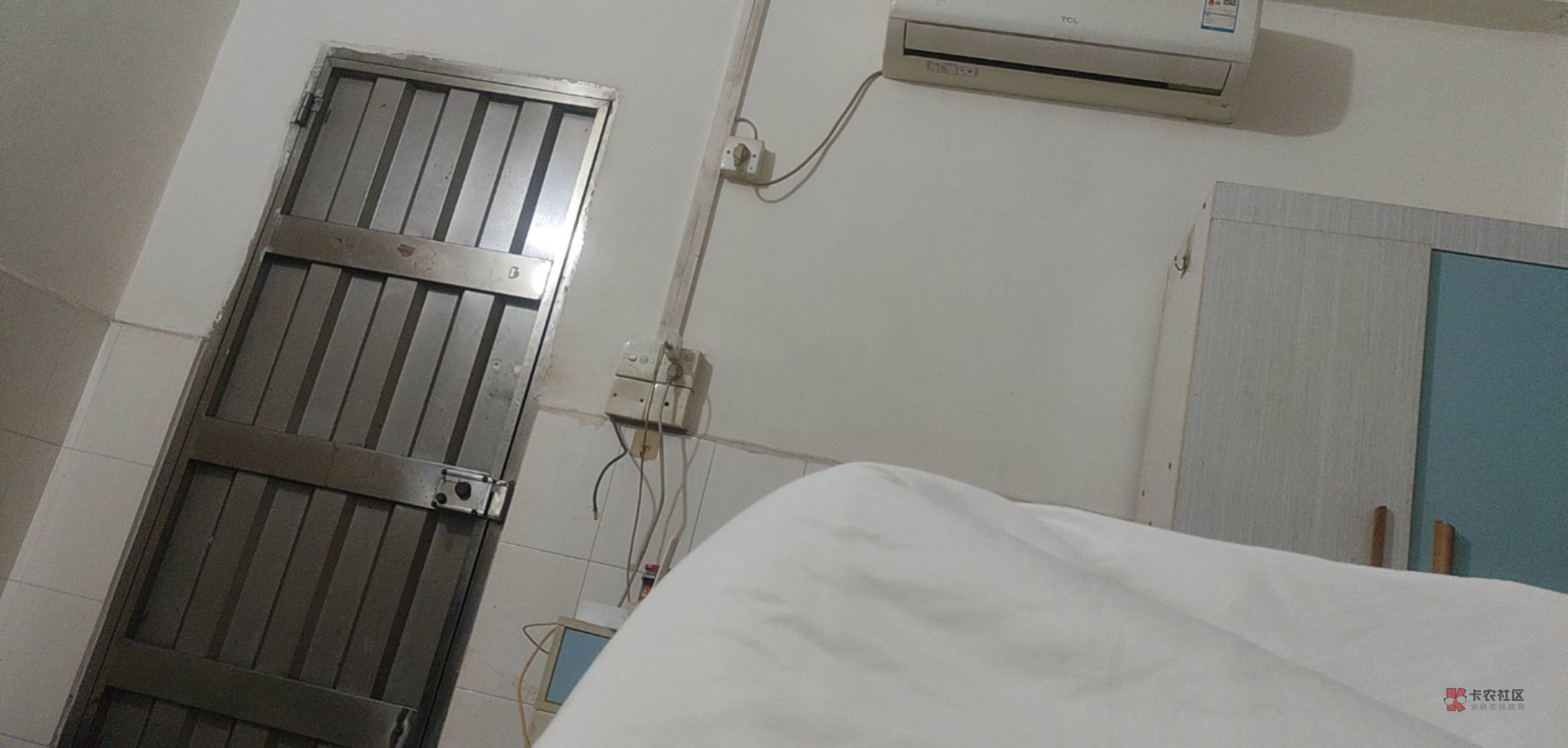 广州一回暖就特别多蚊子


77 / 作者:风中之神-聂风 / 