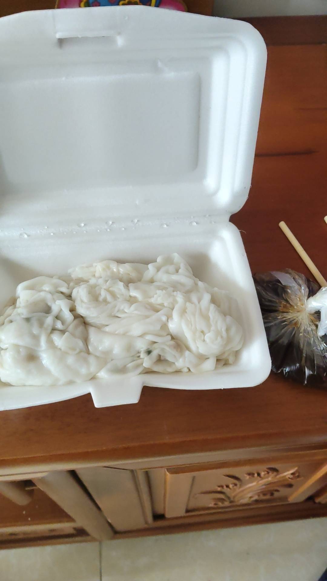 老哥们。本地马钞润620。币润80了。给身份证立马结账。可不可以出。还是说等等看？

27 / 作者:我不是女的 / 