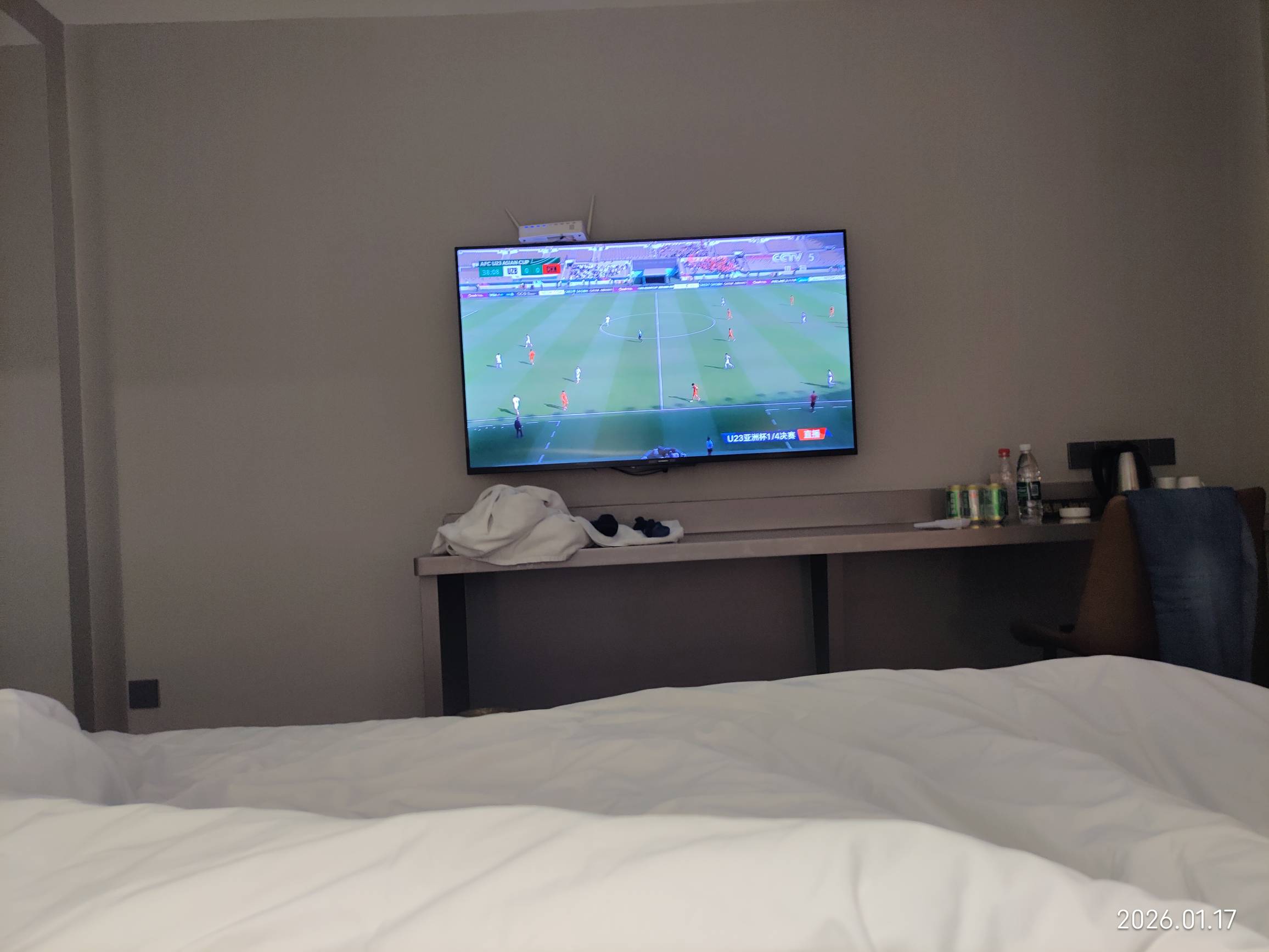 又挂比瘫痪了，酒店也呆不住了，只能找个图书馆蹭蹭网了

白斩鸡现在防守这么厉害，连65 / 作者:红菜苔 / 