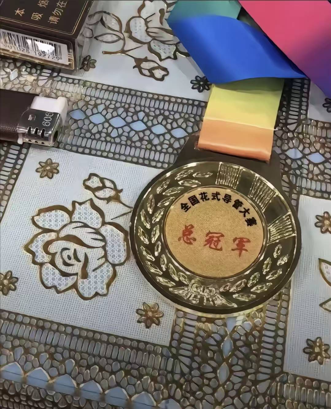 一天都没有毛，饿的我头晕眼花的

27 / 作者:战斗暴龙 / 