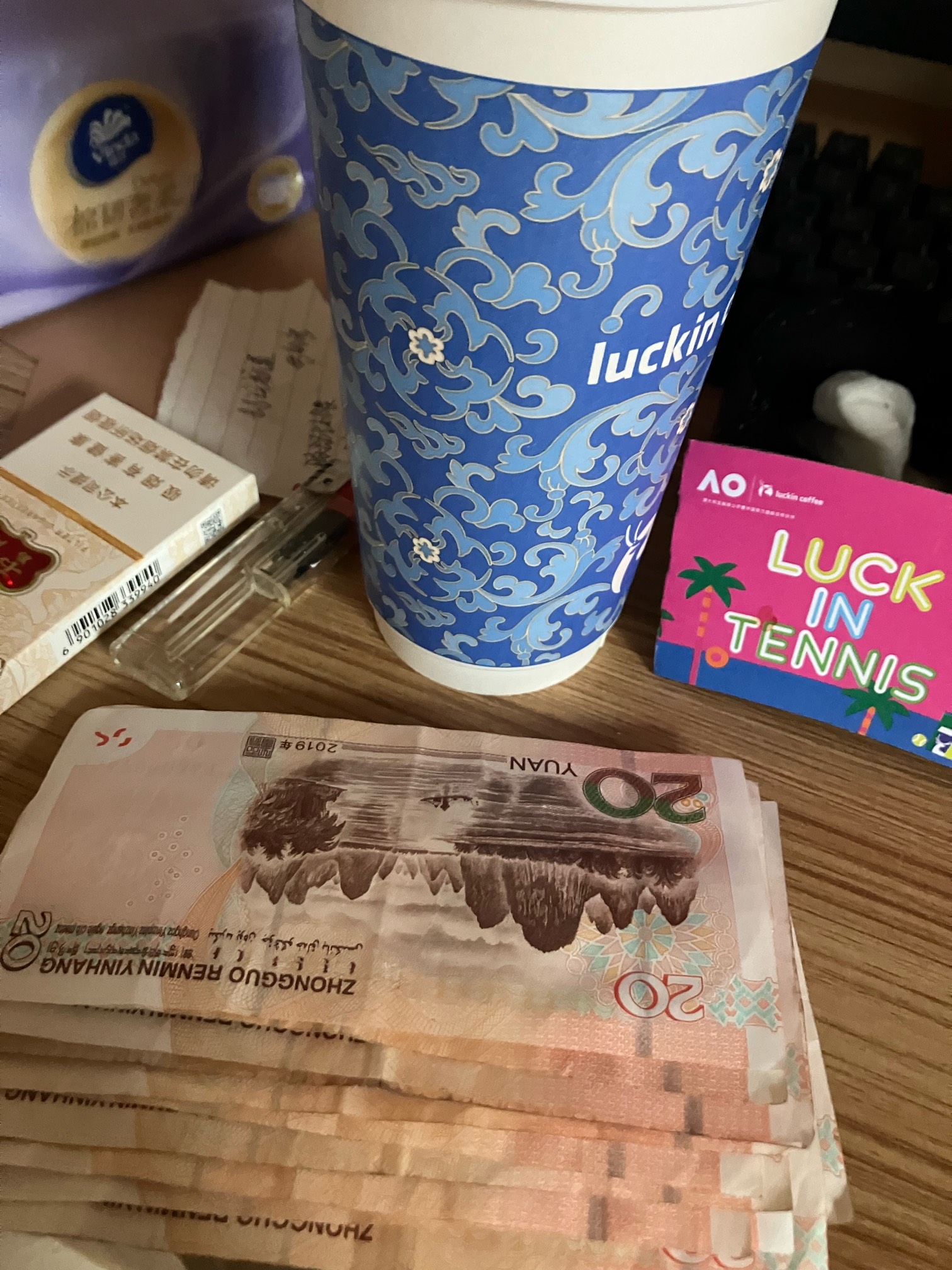 美滋滋





53 / 作者:小熊科技 / 