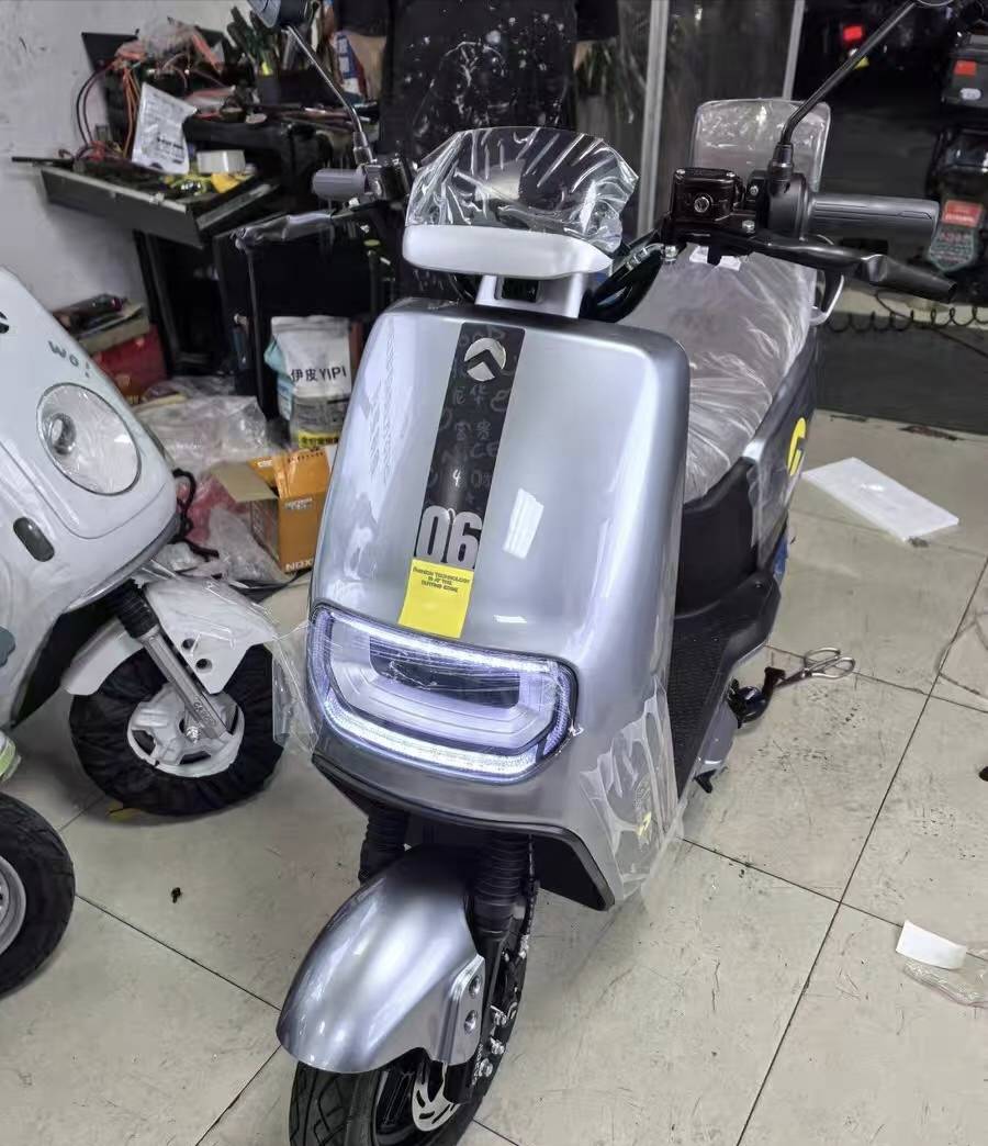 老哥们，本人想出一台电动车，刚买两个月准新车，续航60 极速50坐标昆山周市

31 / 作者:浪风~ / 