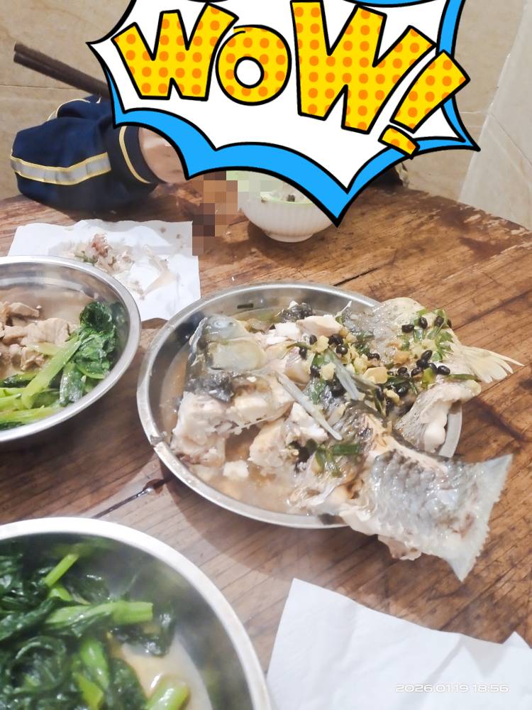 老哥们吃饭了

46 / 作者:挂壁哥 / 