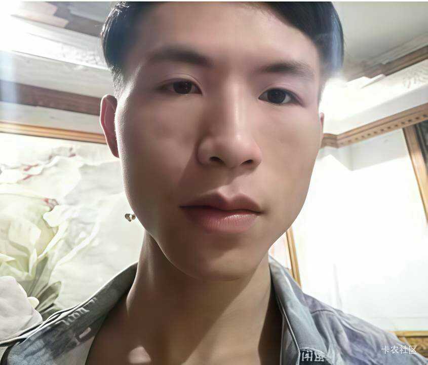 明天准备一天不看卡农，出去玩了

1 / 作者:广东罗云熙 / 