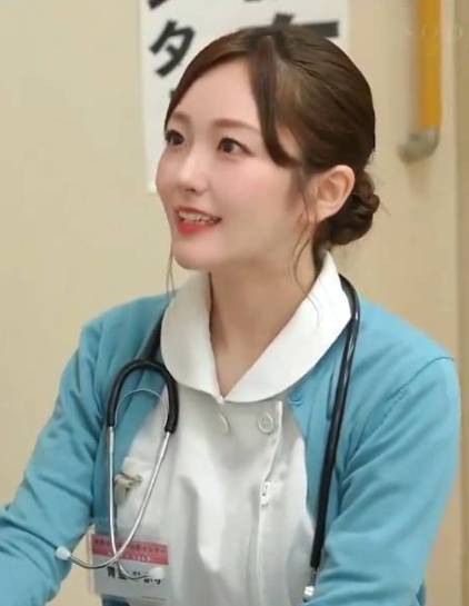 建议今晚通宵看剧，白天睡觉，不然你将看到10个贴有9个贴是排队图，到手图，成交图，99 / 作者:鱼的第八秒 / 