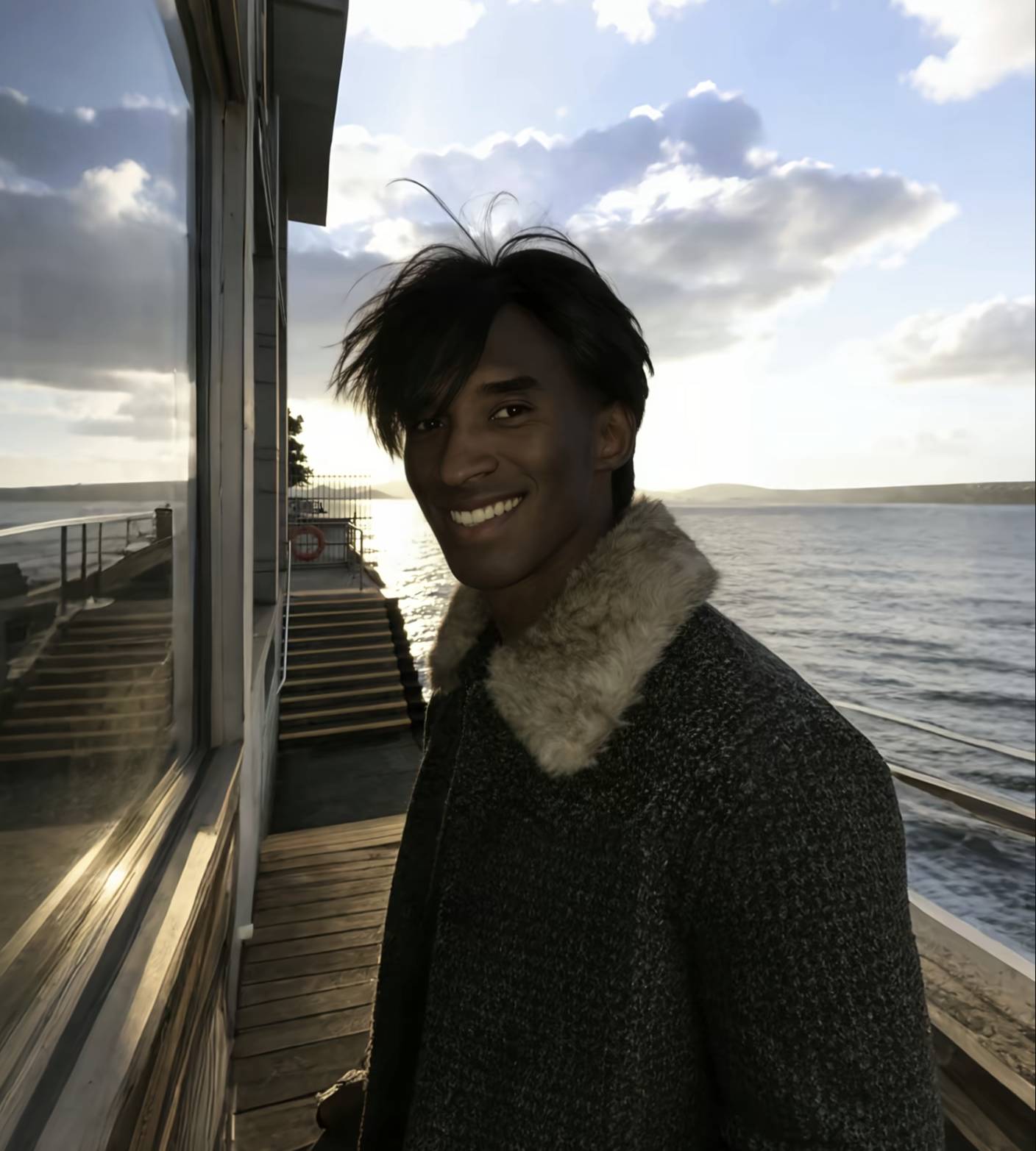 起床了，准备出发去银行门口了，老哥们门口见

55 / 作者:牢大 / 