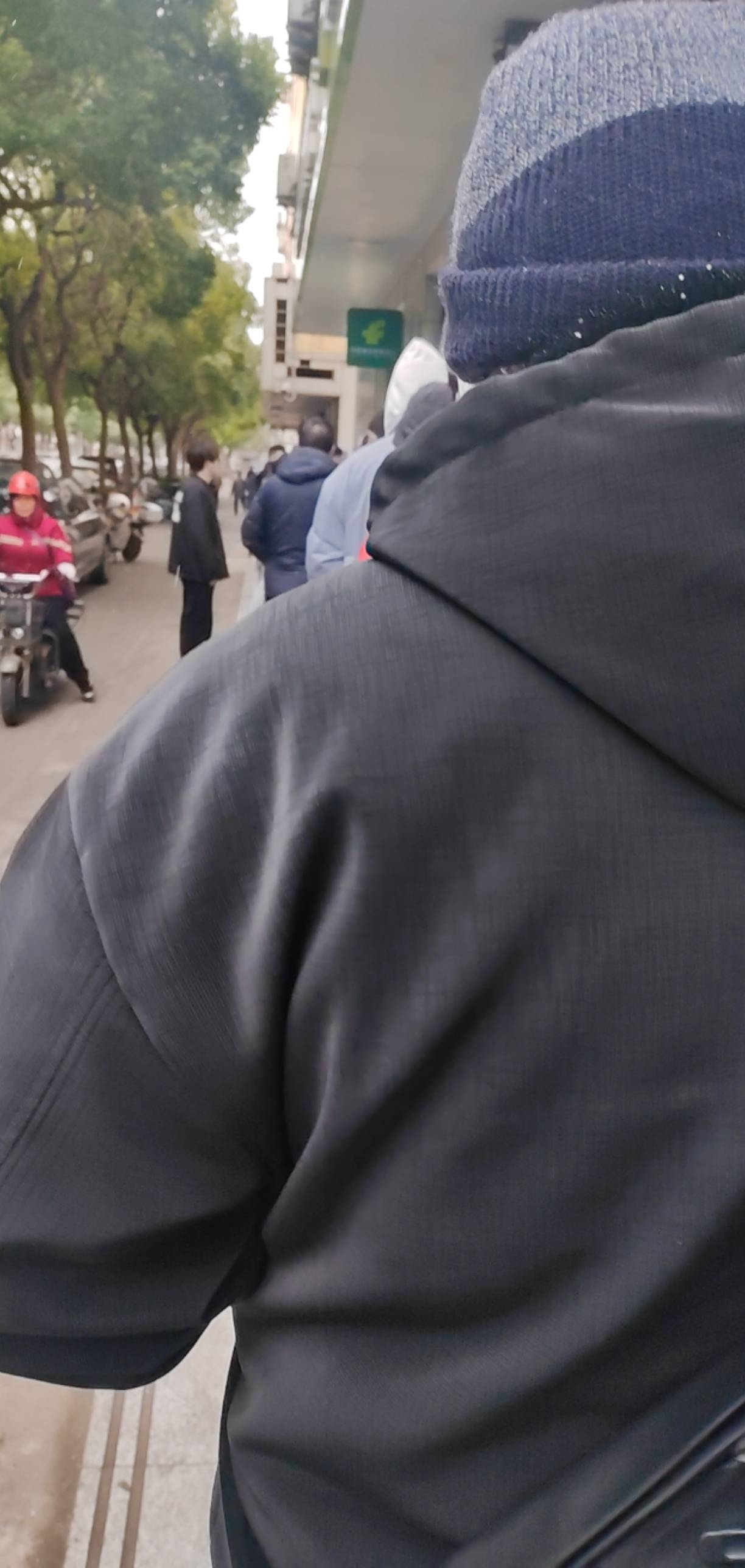 好多挂壁大学生

87 / 作者:★举重冠军高坚果★ / 