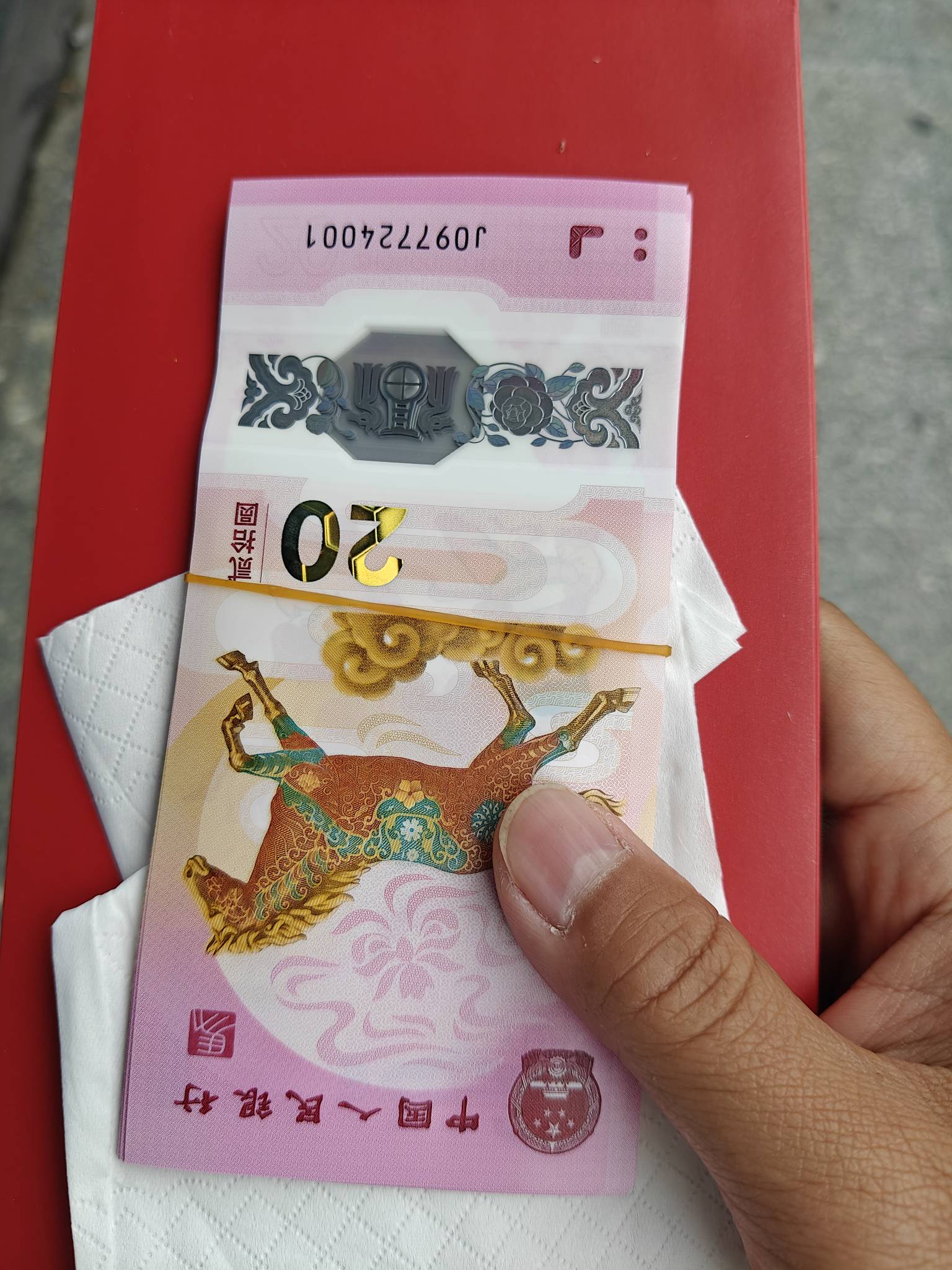 001-20能出多少，大佬们

79 / 作者:余生是 / 