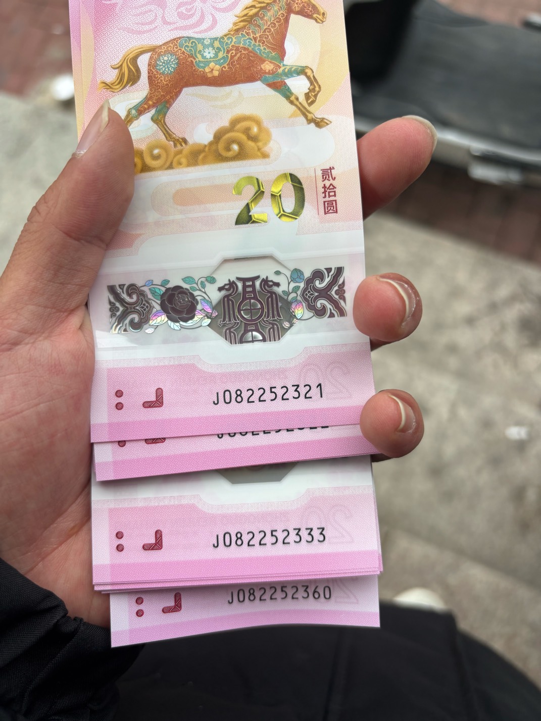 废了带3带4的

17 / 作者:王稳健 / 