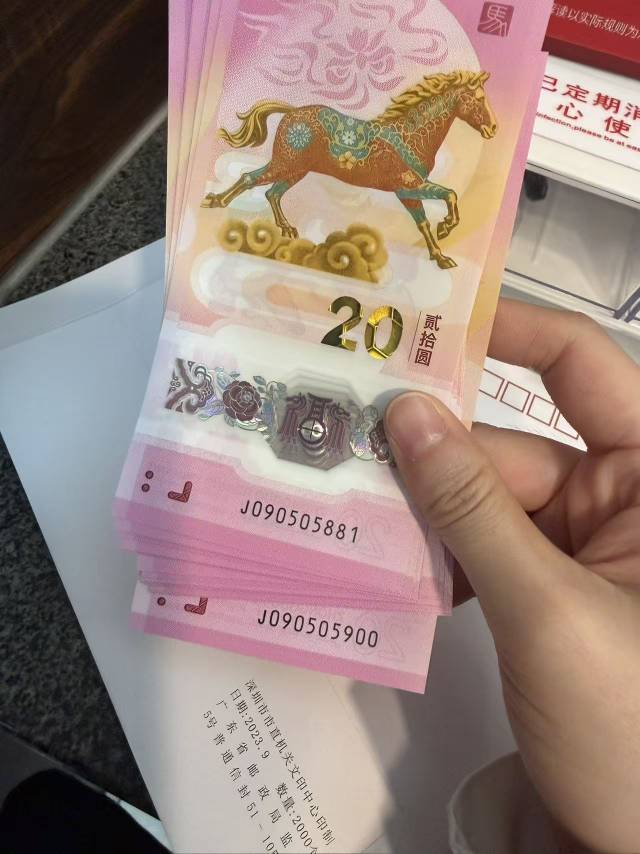 老哥们起飞 我宣布现在开始退出申请毛生活

81 / 作者:苟利国家生死以 / 