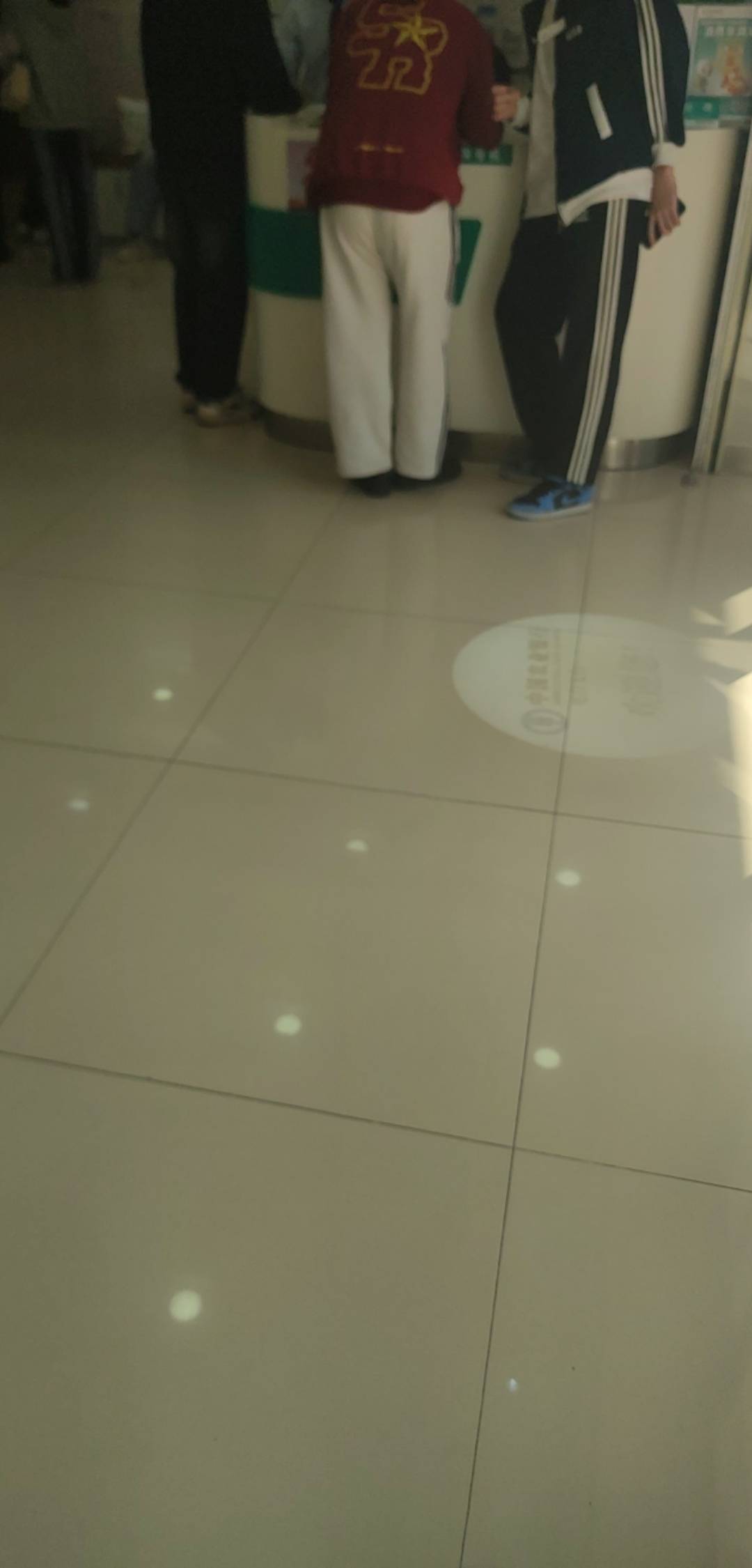 还有30人才到

27 / 作者:木子辰 / 