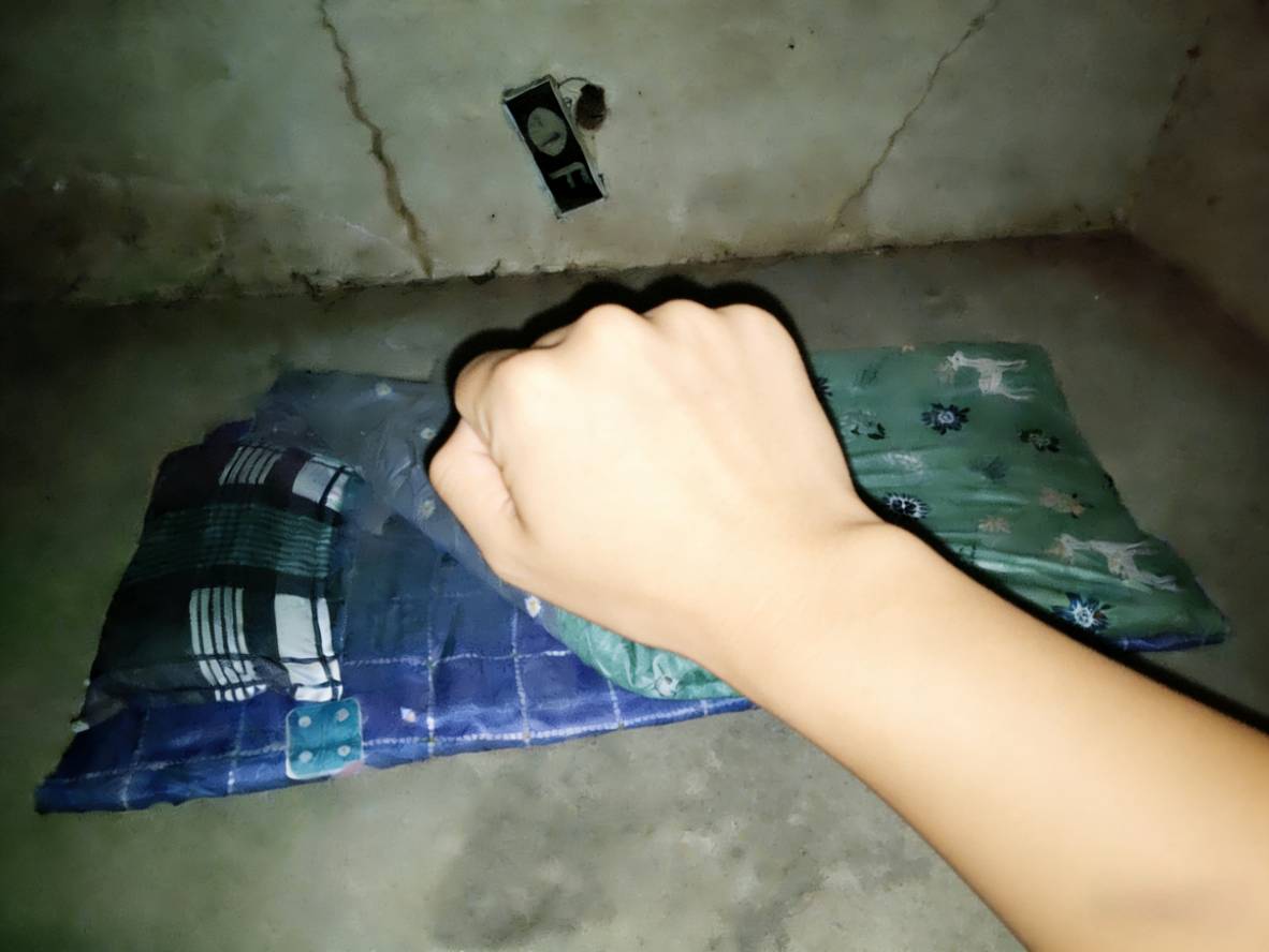 睡觉

63 / 作者:神孙策 / 