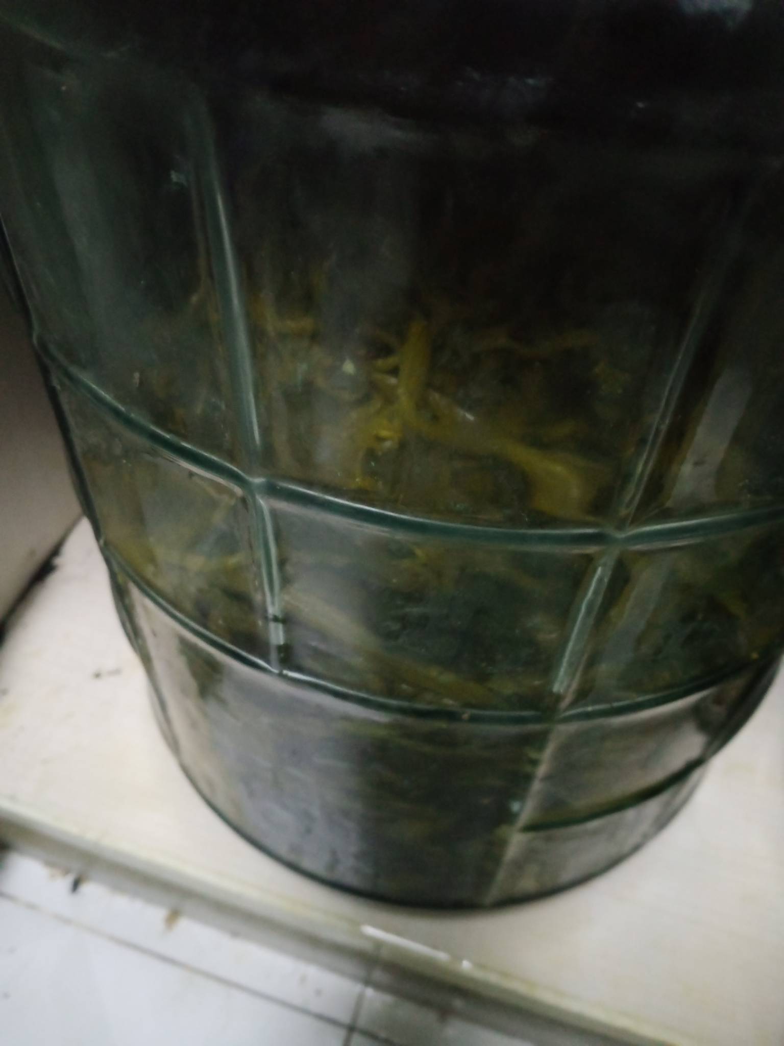 自己腌的雪菜，早上下点挂壁面，节约



68 / 作者:霸天hh / 