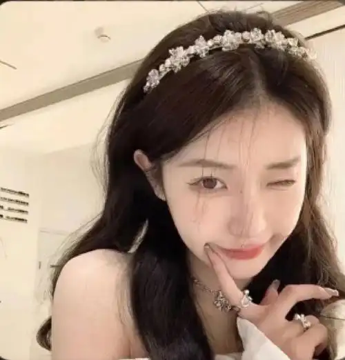 这个点广发跟华福下班了吗？资金号也不出，回访也没有。

90 / 作者:目及皆你 / 