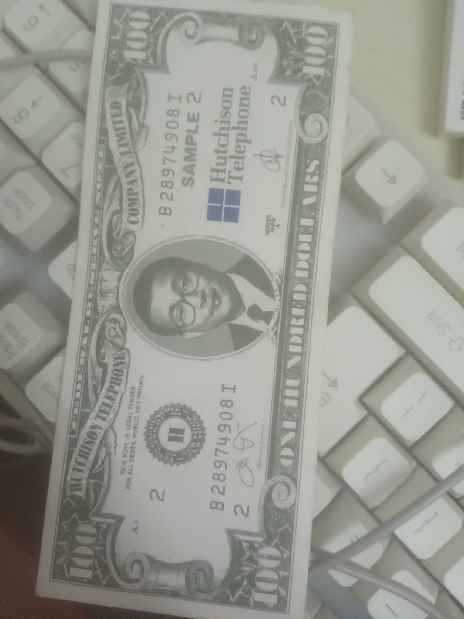 老哥们，这几张什么钱，谁要，出了




88 / 作者:柯小米 / 