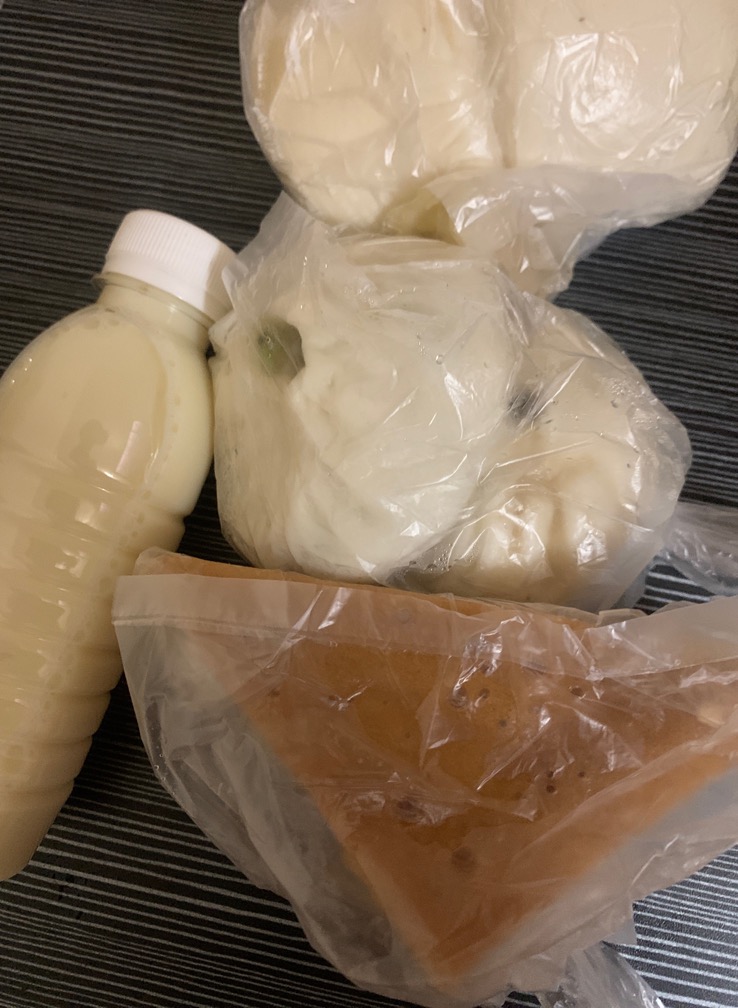 吃老哥们 一块钱 刚刚醒

59 / 作者:小鬼是魔鬼 / 