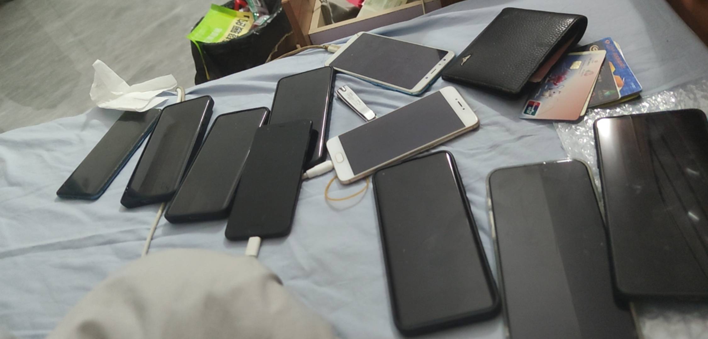 无毛睡觉

75 / 作者:木子辰 / 