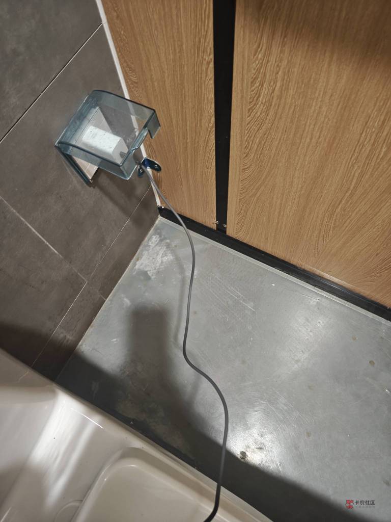 快过年了还在？不想过年不回家吗？



35 / 作者:风中之神-聂风 / 