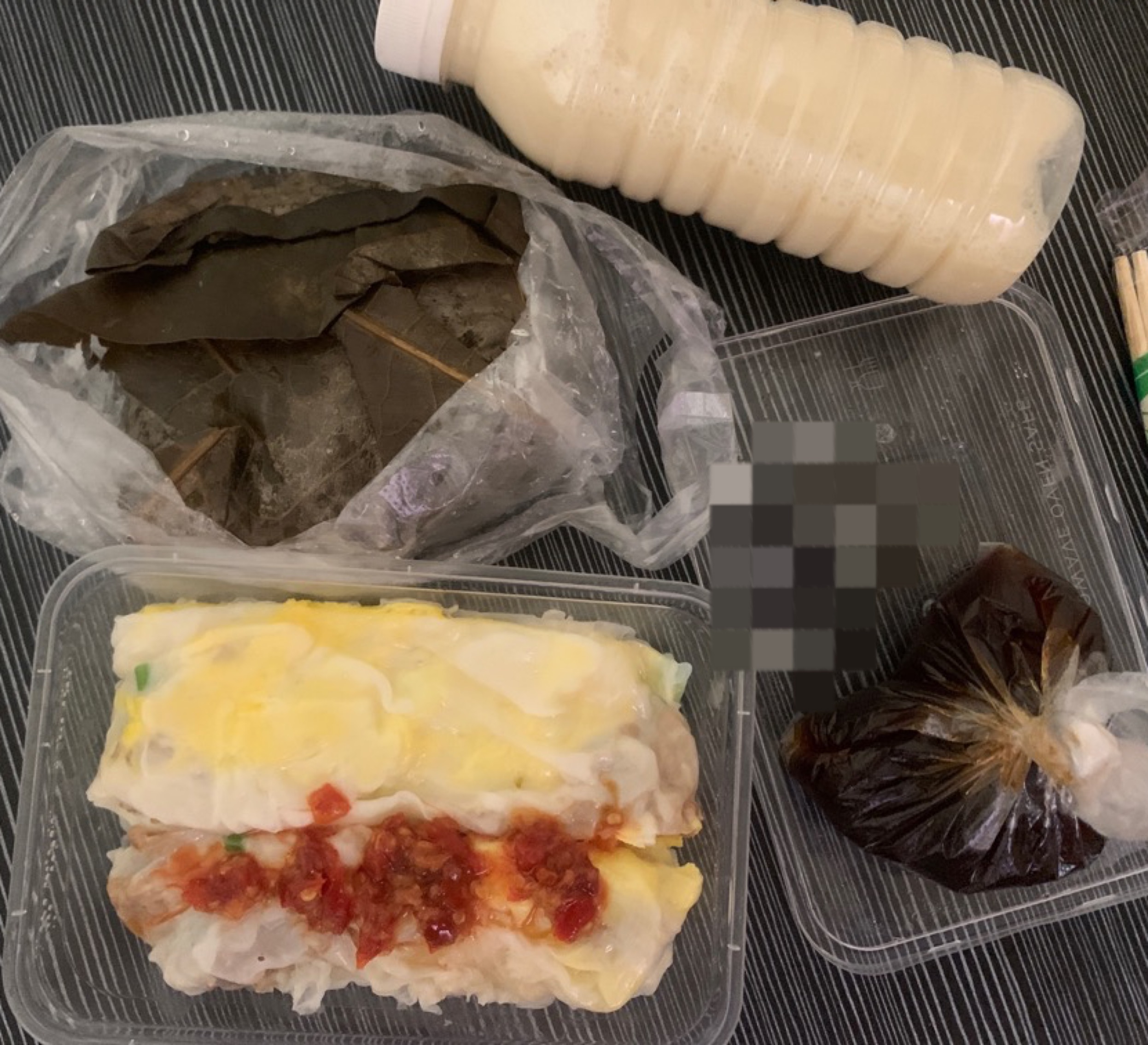 吃 老哥们0.5毛买的

2 / 作者:小鬼是魔鬼 / 