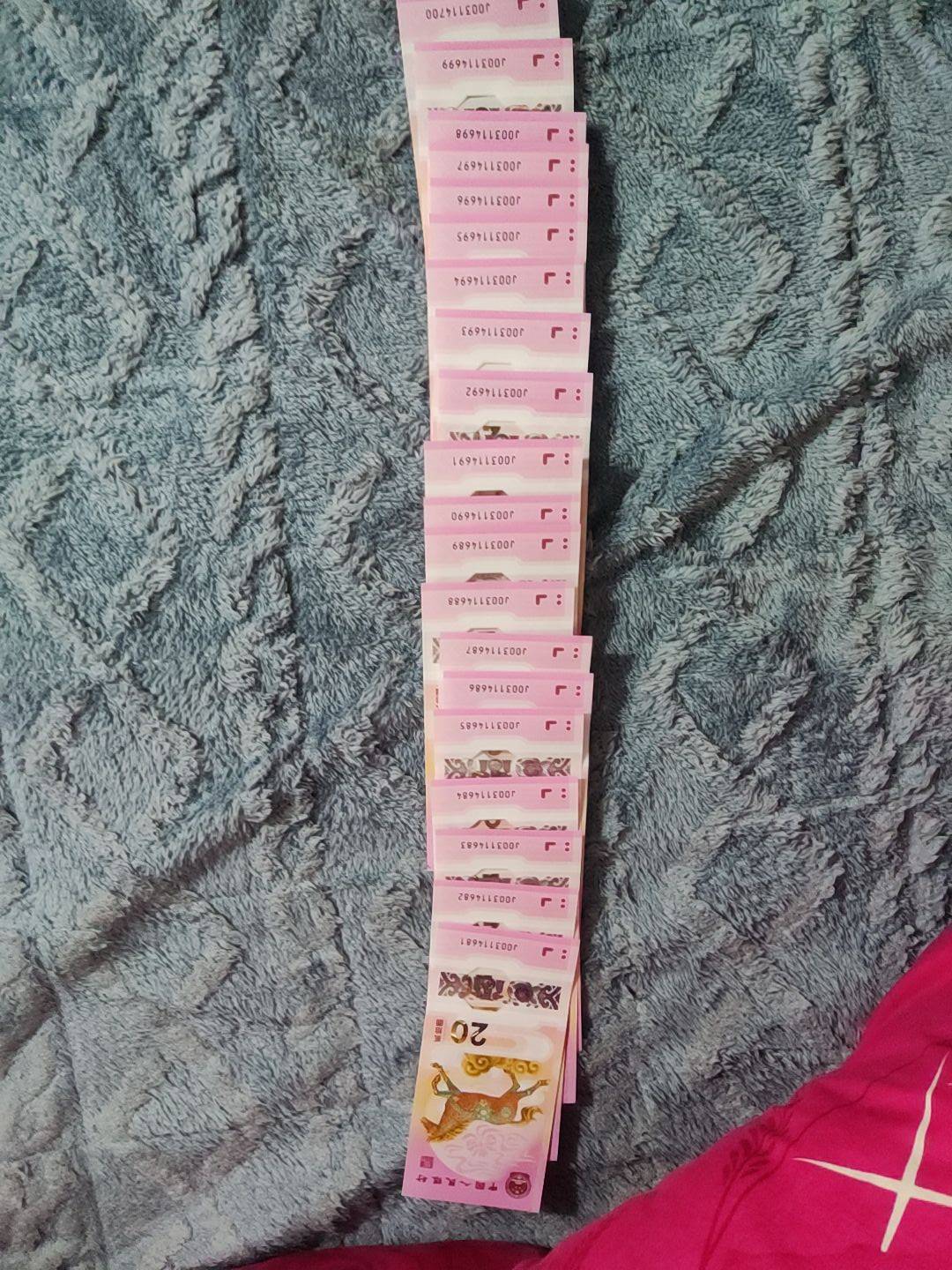 没办法了，赚170出了。这种没有折吧


15 / 作者:带老哥撸辣条 / 