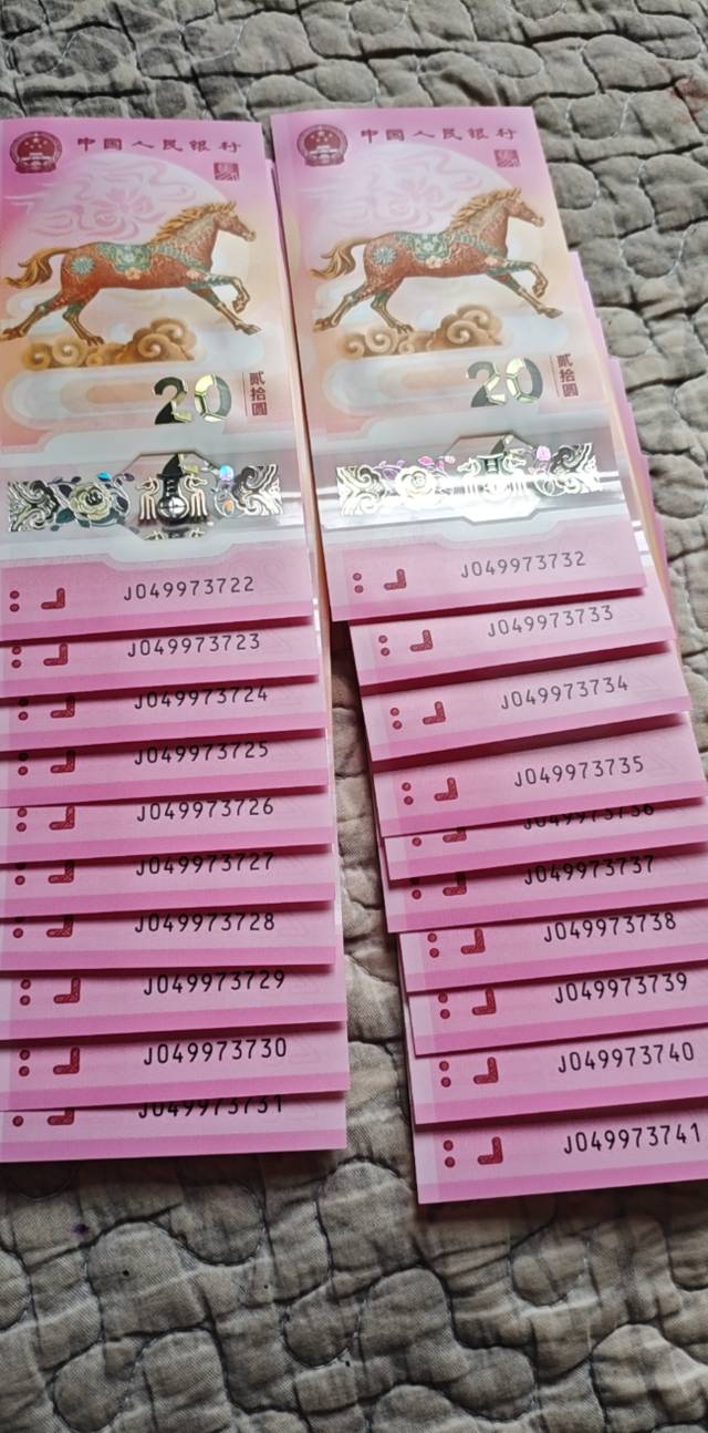 真的蠢到家了

15 / 作者:良辰美景321 / 