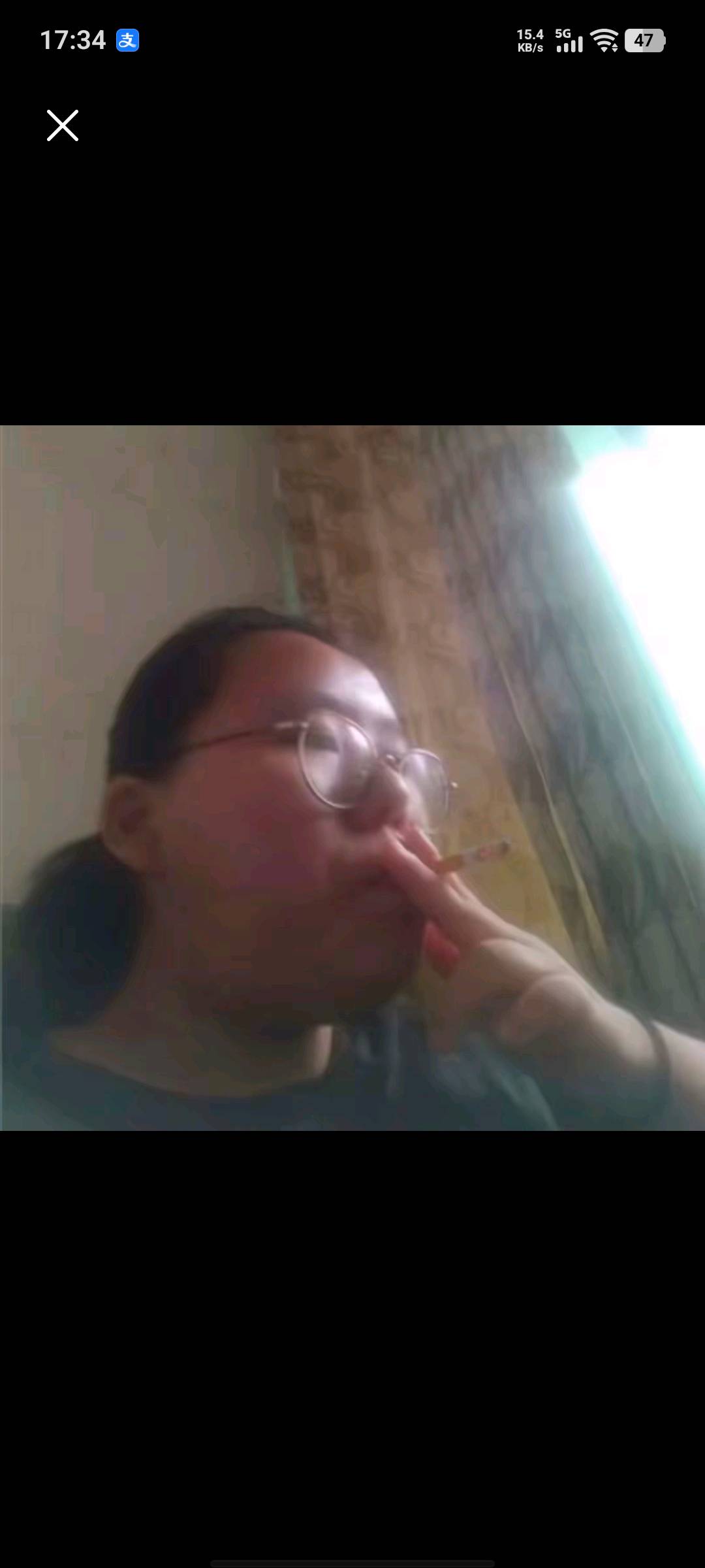 感觉你是那种给胖猫点外卖，朋友圈发闻会军如履薄冰能走到对岸，抖音文案要不是于文亮93 / 作者:假老哥真挂壁 / 