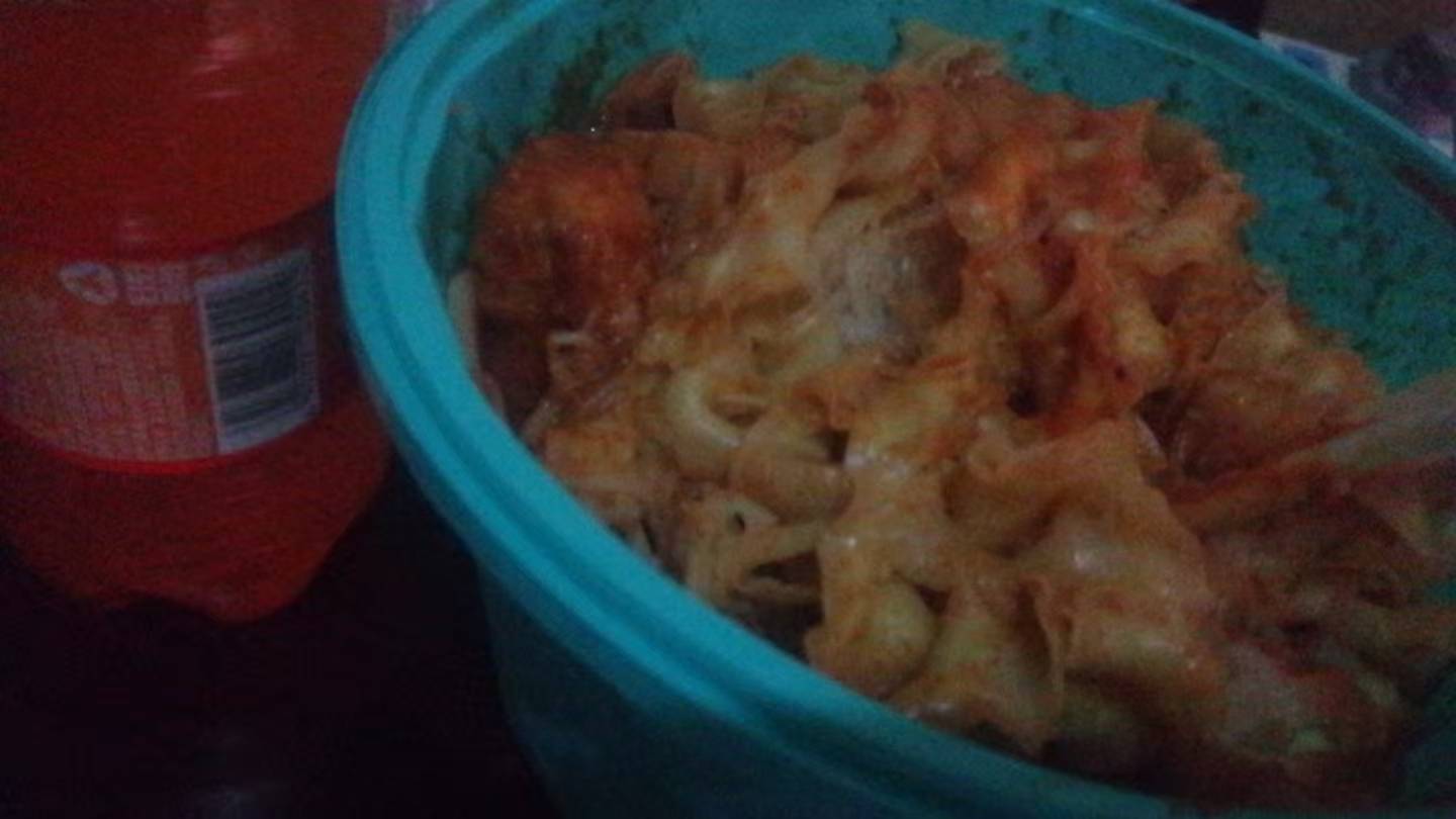 要按时吃饭啊老哥们

4 / 作者:@狂战 / 