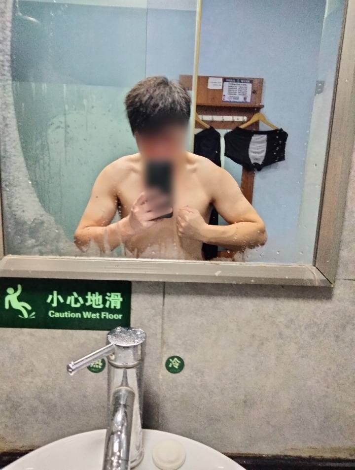 老哥我能不能去打职业拳击？练一下应该没问题，当年我在学校打架一打二，说真的对方如43 / 作者:君子之交淡如水 / 