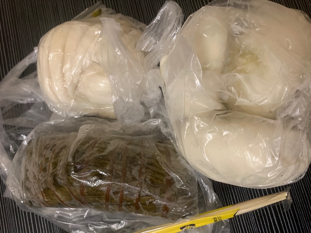  吃 老哥们一块钱

41 / 作者:小鬼是魔鬼 / 