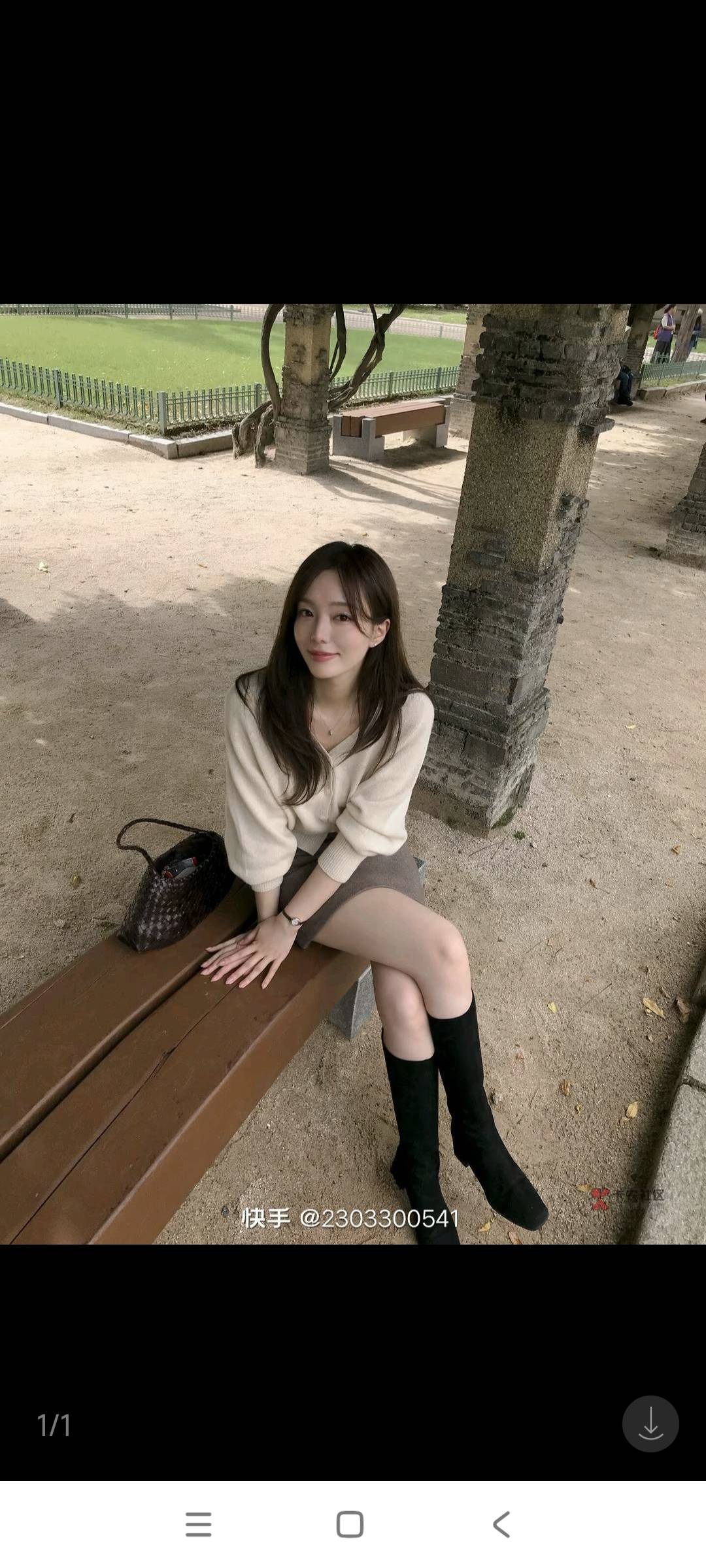 我的妈呀。那老哥发的接吗平台一块钱一条。一看充值界面就是要随时跑路的

22 / 作者:鱼金玉满堂彩 / 