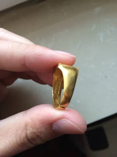 刚才在公园躺尸捡到的，是真的吗？

29 / 作者:中国人民银行长 / 