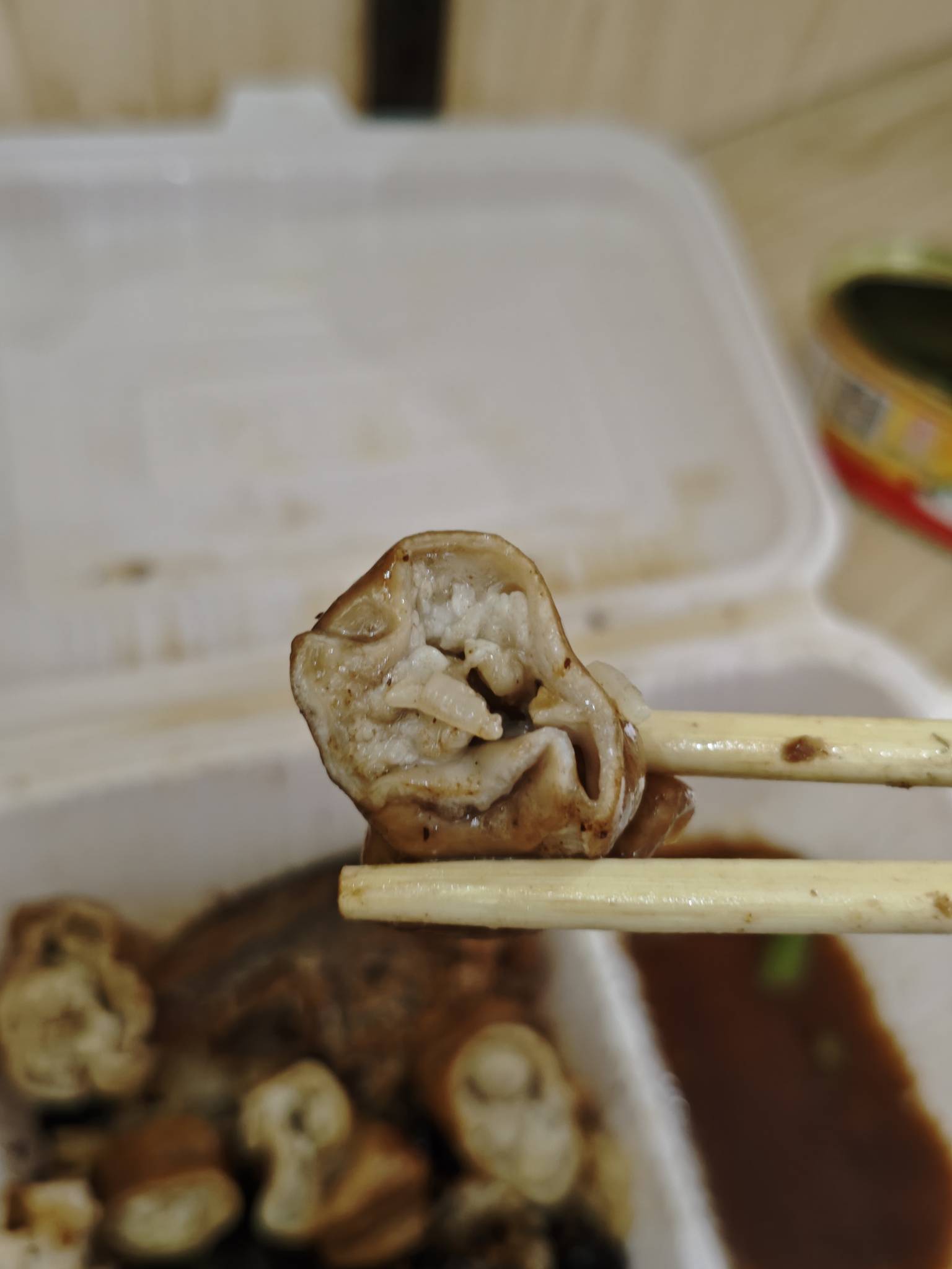 不知道是不是心理作用，今晚吃的大肠好像馅料特别多


75 / 作者:重生之我在卡农申请毛 / 