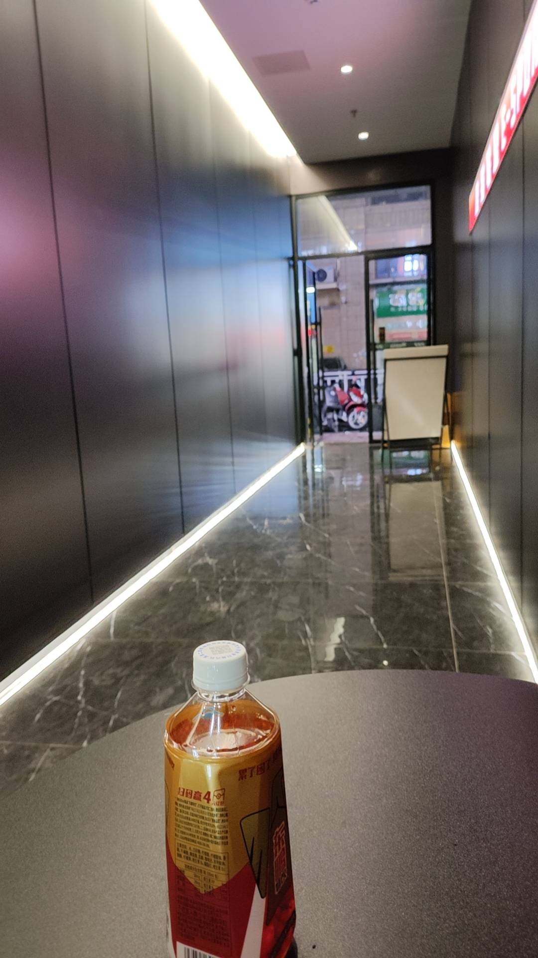 没钱吃饭了，有没有老哥知道哪里能出dy号

35 / 作者:我会英语 / 