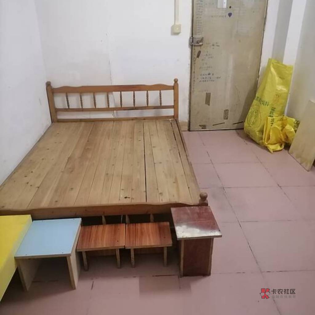 租房旁边老广的芹菜炒鸡好香啊

23 / 作者:风中之神-聂风 / 