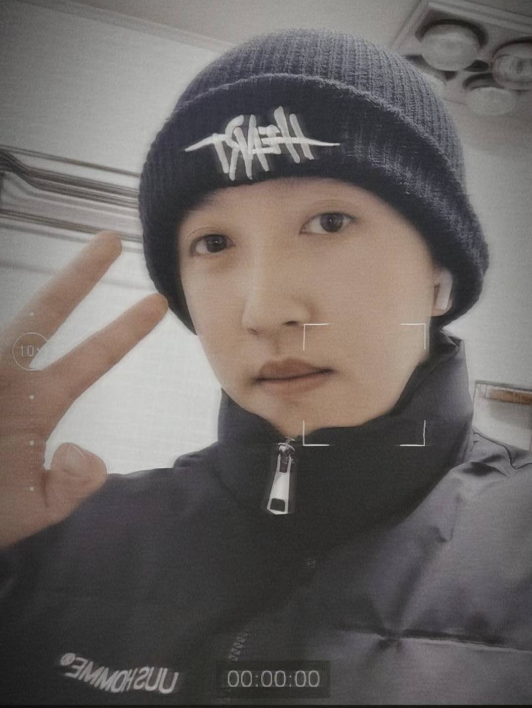 再过一分钟30岁生日了，祝老哥们马年发财顺顺利利，早日上岸！！！！


39 / 作者:三朵桃花11 / 