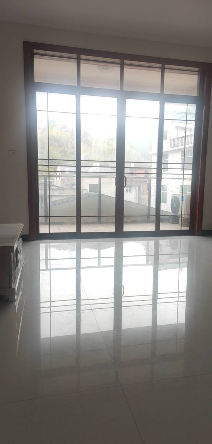 没起床就被骂了，问我外面还欠多少钱。应该是亲戚告状...10 / 作者:心态放青葱9 / 