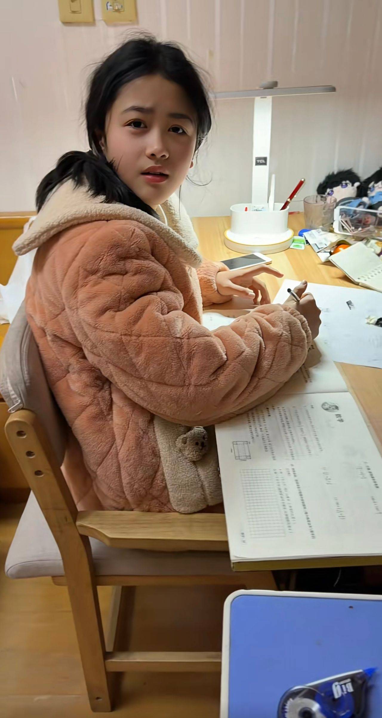 刚才打12345申请了低保，农村当官的低保都是给关系户太tm不是人了，我家没房没车我老96 / 作者:梦回大唐做王爷 / 