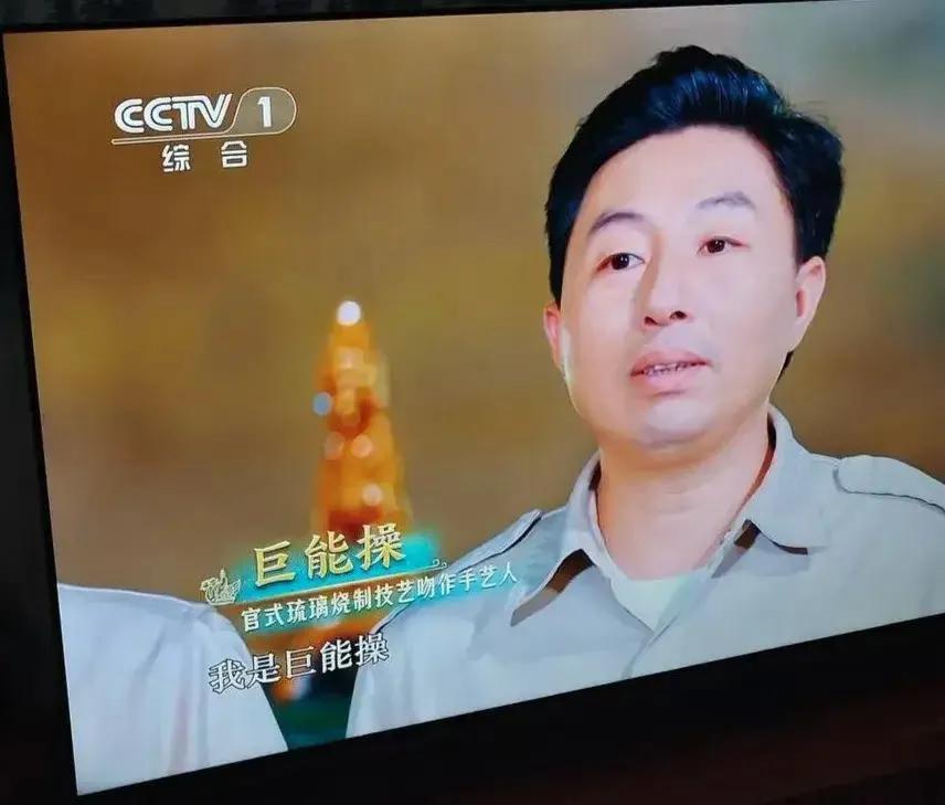 倒下了，翻卡农全是千问还有没有别的毛

78 / 作者:lfc8 / 