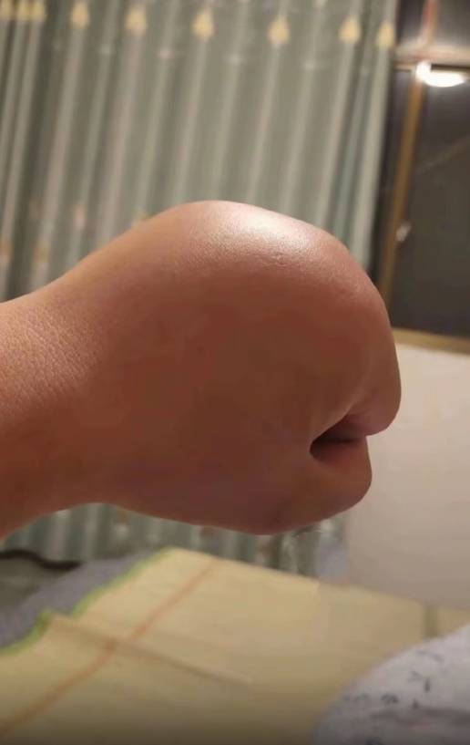 打卡，美美桑内，迪避加上嘎巴啊～

63 / 作者:李霸霸哦 / 